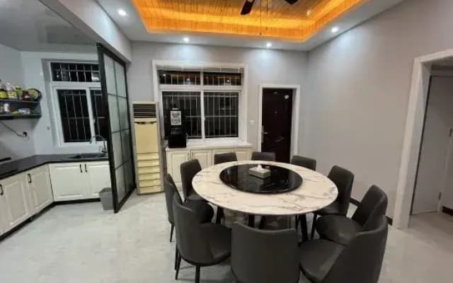 Fengdan Bailu Homestay (Wuyuan High speed Railway Station Store, Shangrao City)