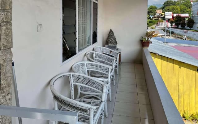 Valencia Homestay RedPartner