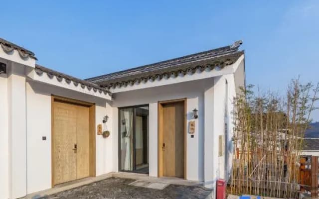 Jiju Chalet