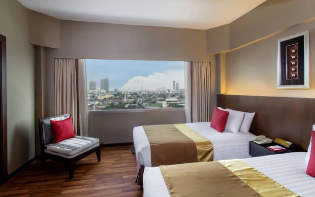 Ramada Plaza by Wyndham Bangkok Menam Riverside