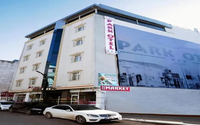 Dimet Park Hotel