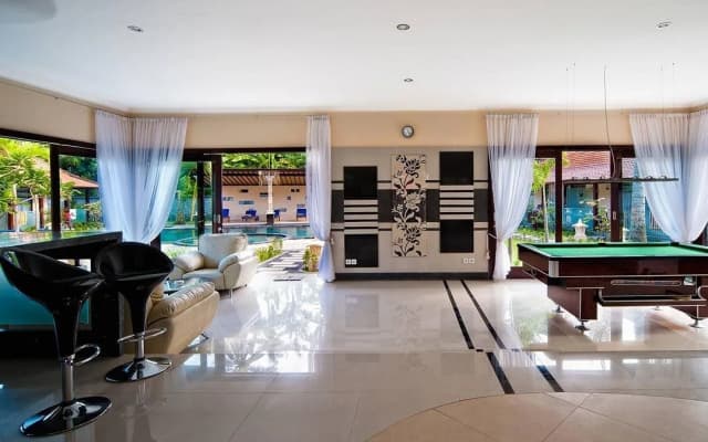 Rossa Garden Hotel Boutique