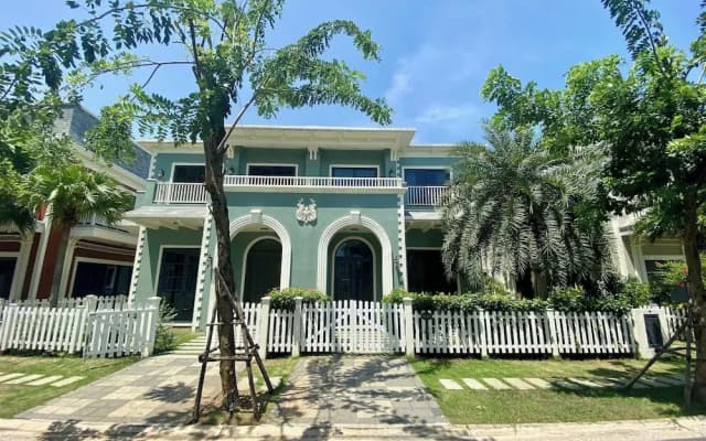 Wonderland Royal Mansion Ho Tram