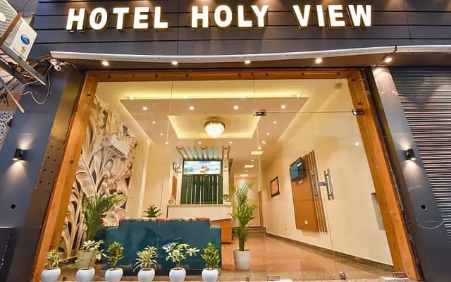 Hotel Holy View Near Golden Temple