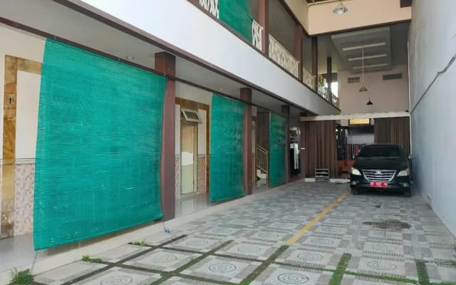 Hotel O Kost 3 Kelor Syariah