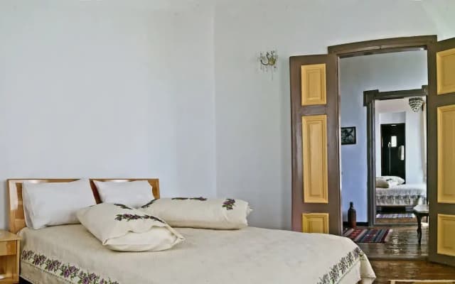 Saklı Konak