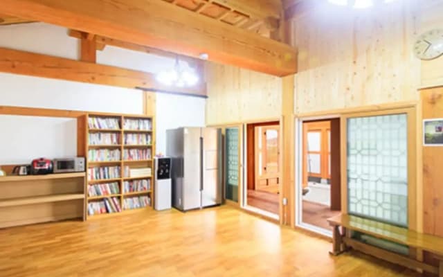 Suncheon Moonlight Love Hanok Pension