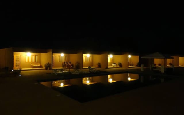 Ittaí Hotel