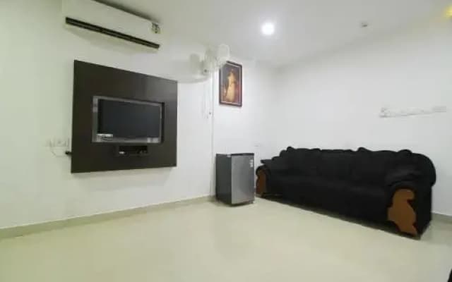 Hotel Half Moon Residency