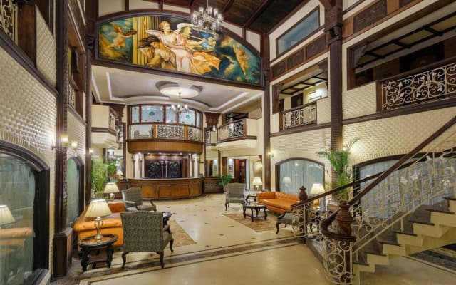 The Golden Palms Hotel & Spa