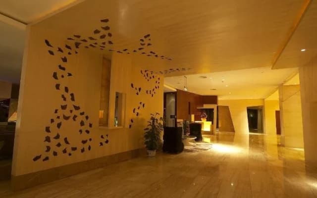 Renren International Hotel