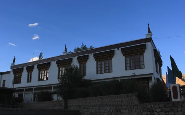 TIH Hotel Mahay Palace