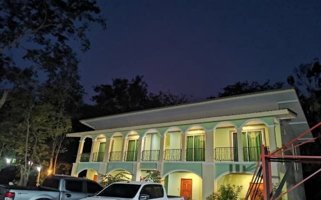 Terminal 1 cafe and resort