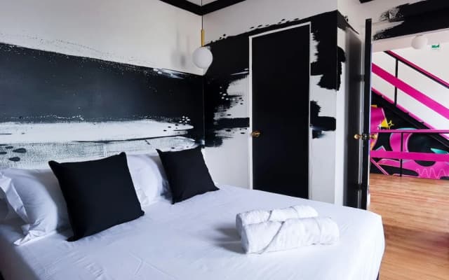 hotel velero express