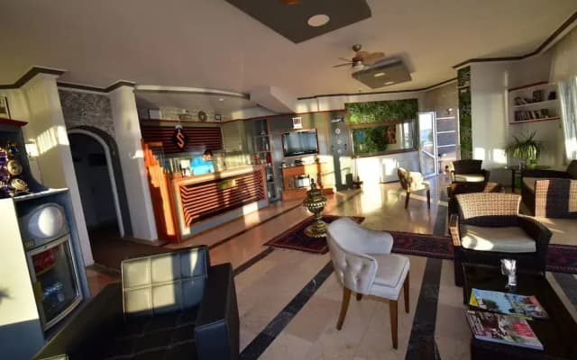 Senar Naz Otel