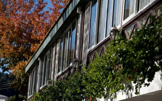 Le Suisse Elegance Hotel