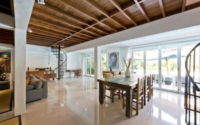 Grange Villa - Legian