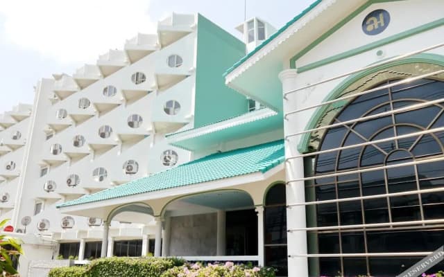 Lertnimitra Hotel