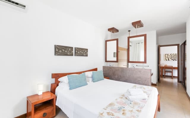 Athena Villa D10