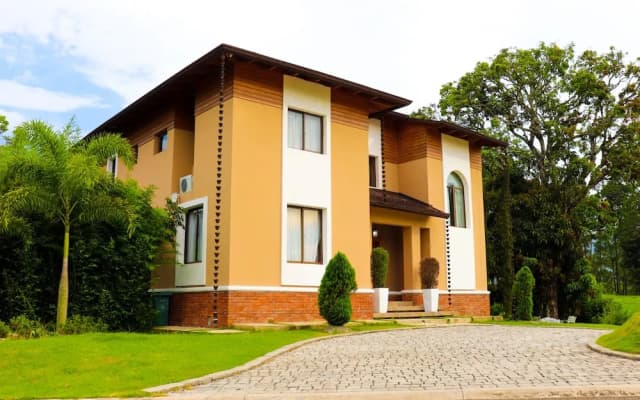 Vista del Campo Country Club & Villas