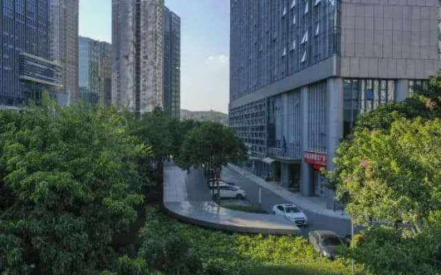 Yeste International Hotel (Guangxi Sports Center Wuxiang Headquarters Base)