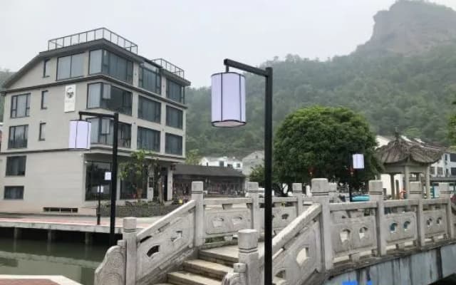 Chuanyanju Guesthouse
