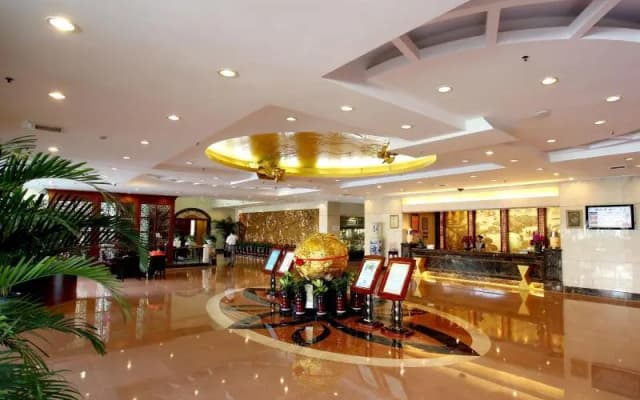 Yangzhou Chenmao Jingjiang Hotel