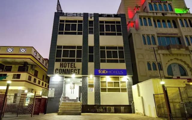 Fabhotel Connect