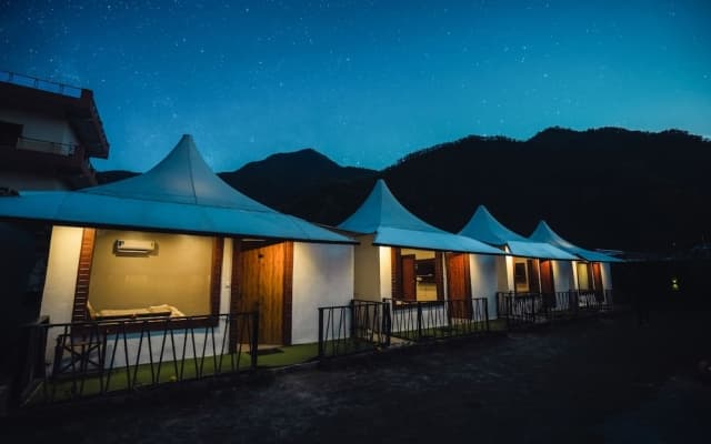 Night in Paradise