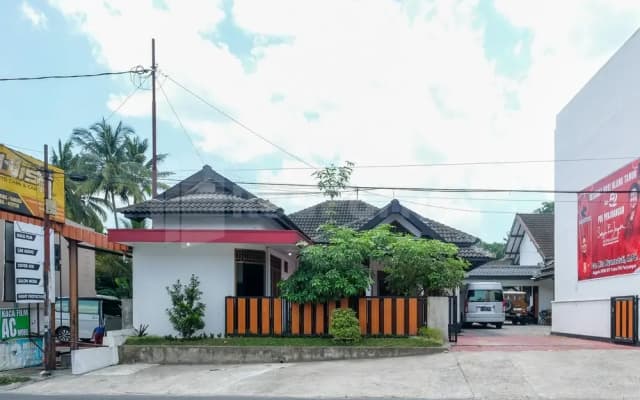 Griya Asri Guest House RedPartner