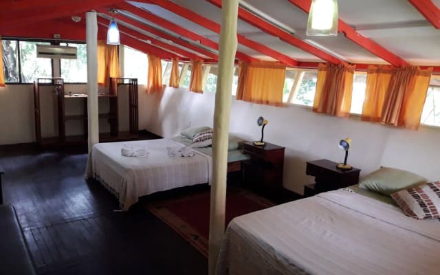 Hotel La Colina