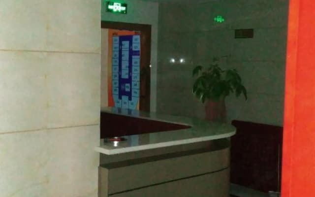 Binjiang Business Hotel