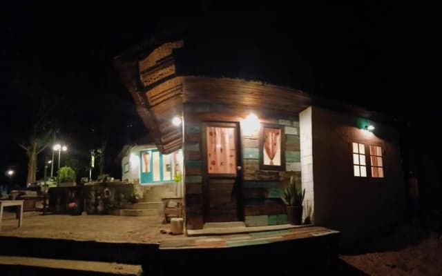 Maliblues Bed & Art Gallery