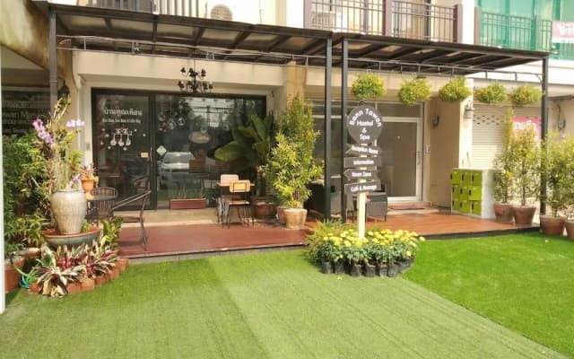 Bann Tawan Hostel Chiang Rai