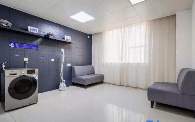 Yeste Hotel (Baise High-Speed Railway  Station)