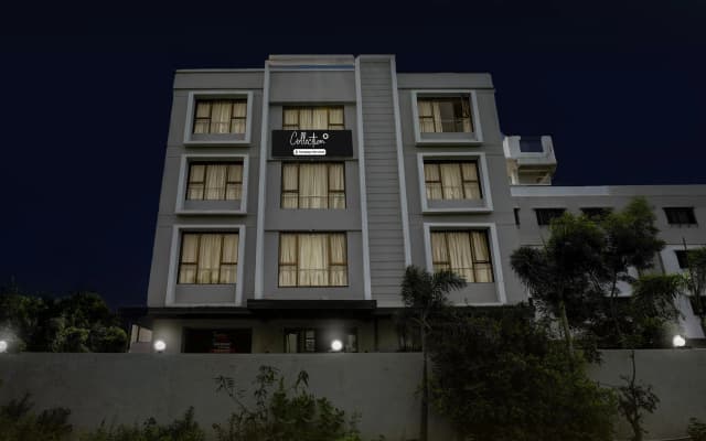Capital O 45462 Hotel C Tara