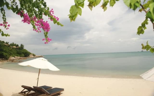 Отель Idyllic Samui Oceanfront Resort and Villas