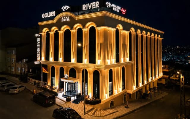 Отель Golden River By Continent Collection