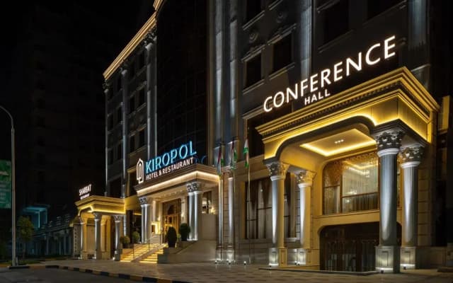 Отель Kiropol Airport Hotel