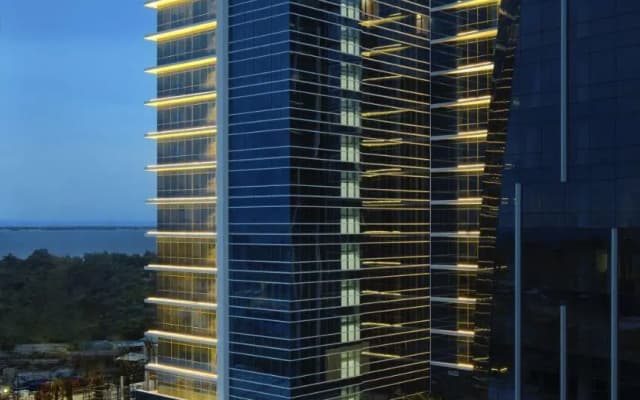 Отель Savoy Hotel Mactan Newtown