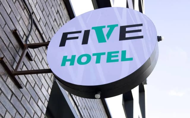 Отель Five hotel