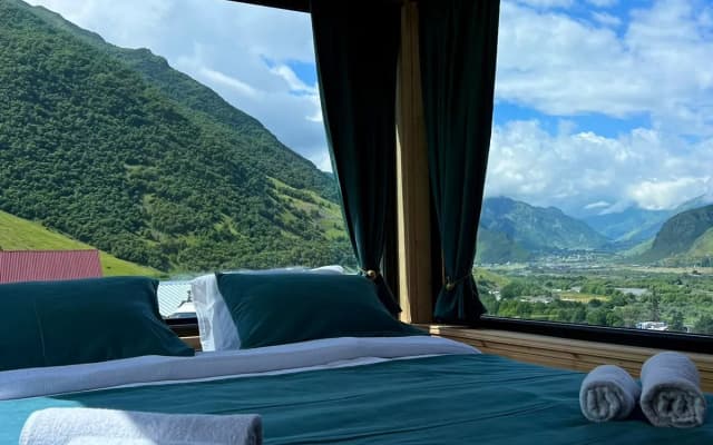 Шале Kazbegi Inn Cottages