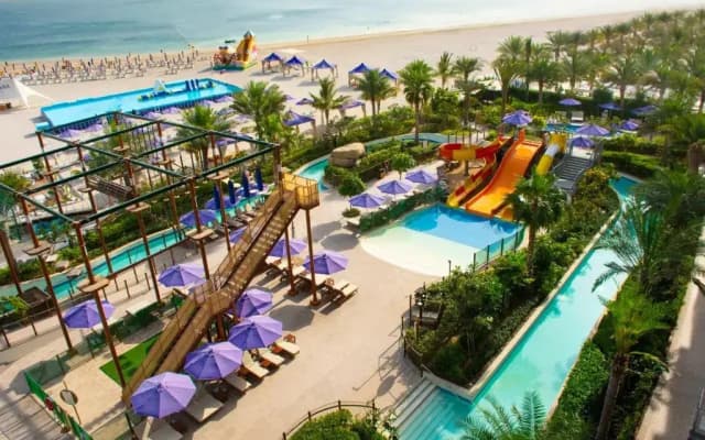 Курортный отель Centara Mirage Beach Resort Dubai