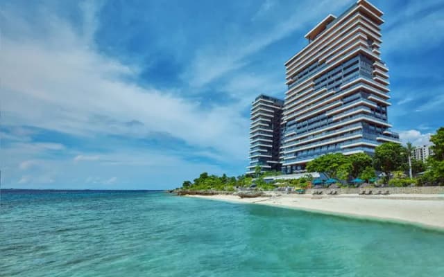 Курортный отель The Reef Island Resort Mactan Cebu