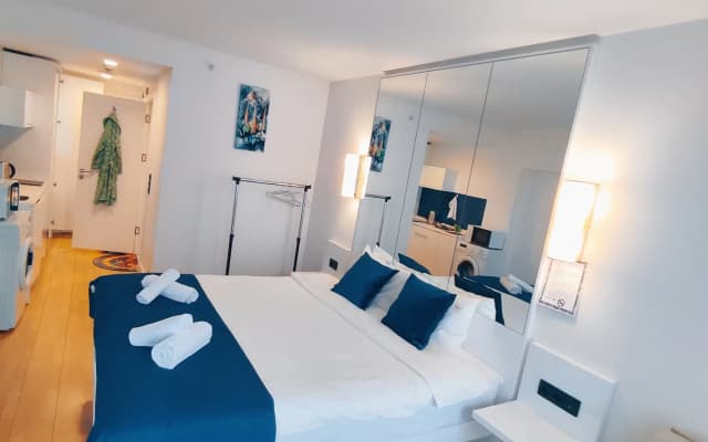 Апарт-отель Beach Side Orbi City
