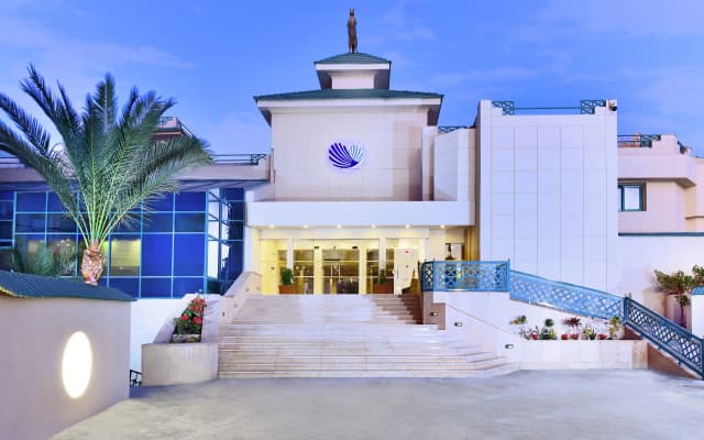 Moreno Horizon Spa & Resort
