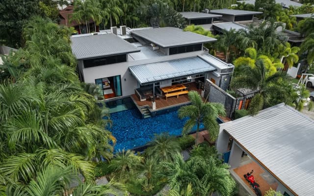 Вилла Aroha Villa with private pool near Nai Harn Beach