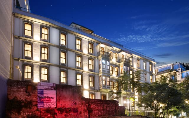 DeCamondo Galata Tribute Portfolio Hotel