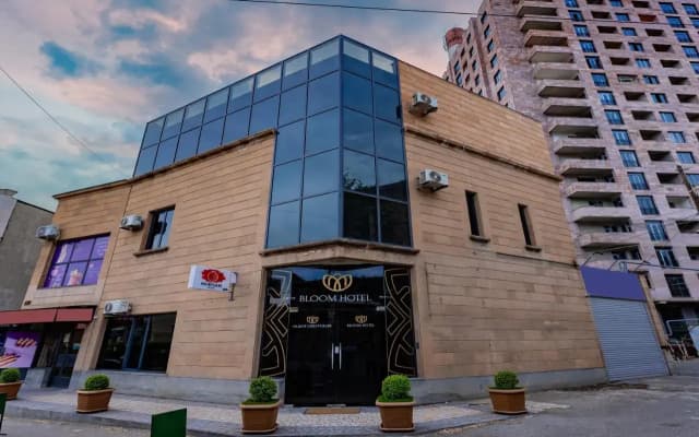 Отель Bloom Yerevan