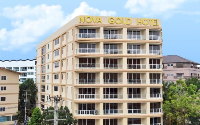 Отель Nova Gold Hotel